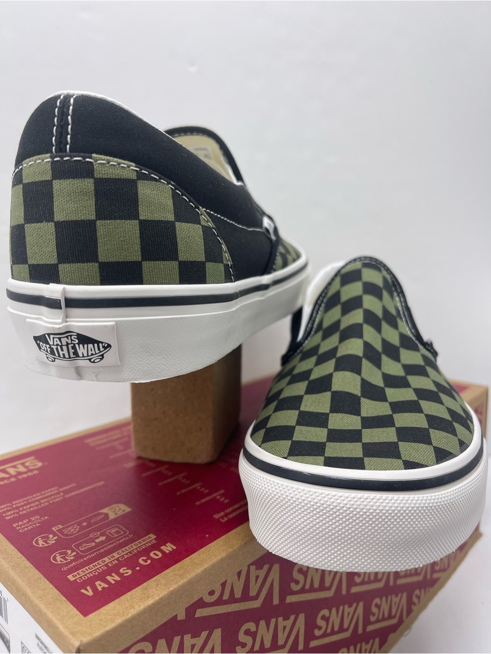 Vans Men’s Sz 10 Classic Slip-On Pop Check Loden Green
VN000D6BZBF Sneakers - Picture 8 of 16